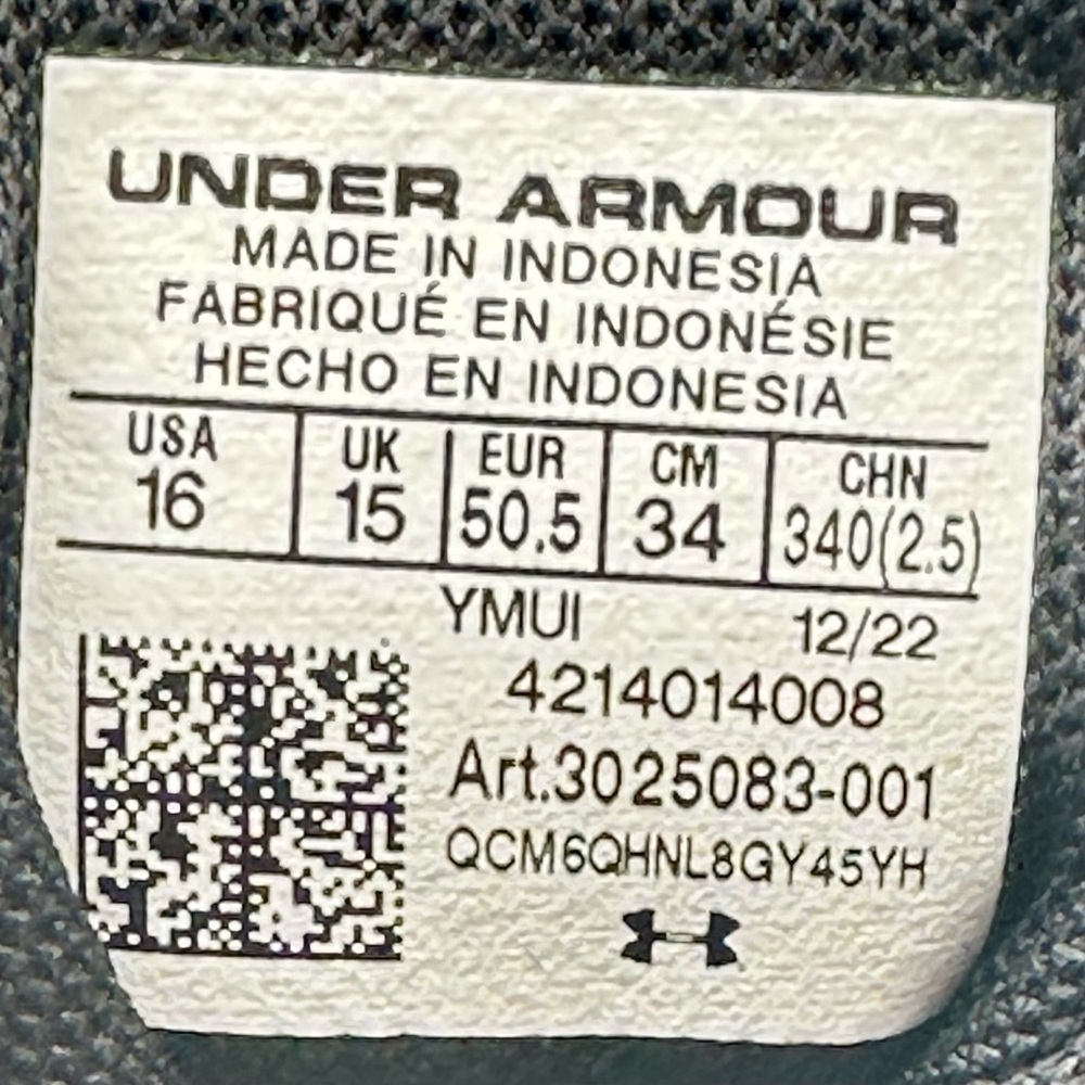 Men’s Under Armour Spotlight Franchise 2.0 3025083-001 Black Football Cleats 16 - Picture 11 of 11